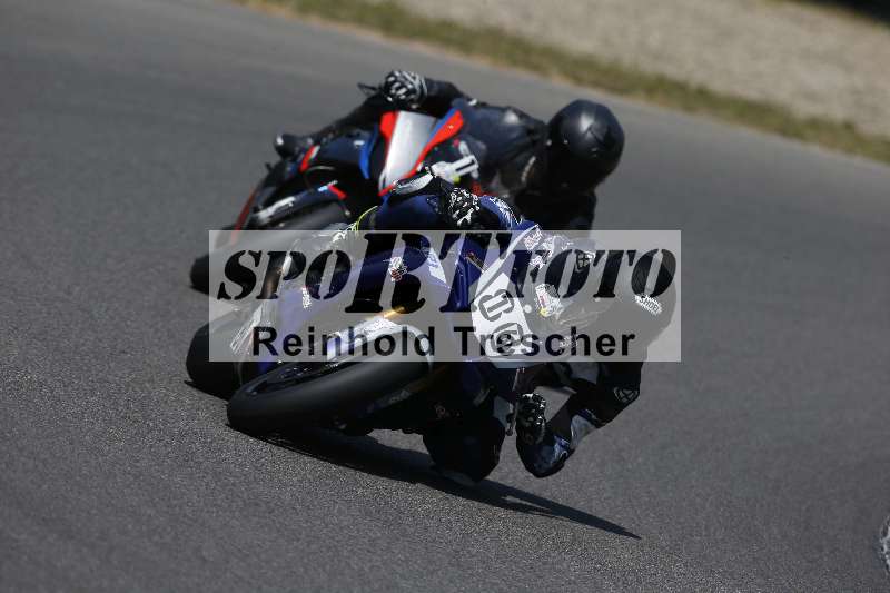 /Archiv-2023/28 05.06.2023 Moto Club Anneau du Rhin/rouge-expert/1